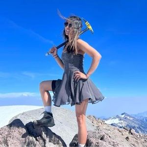 Meet your Posher, Carolina